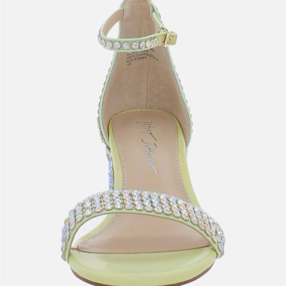 Betsey Johnson Mari Heel in Citron